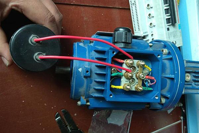如何使西瑪電機(jī)接線更牢固？